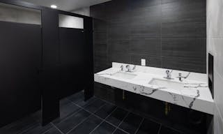 Hollywood Hotspot: Versatile 6,000 sq ft Indoor/Outdoor Event & Retail Space with Hollywood Blvd Views! - Image 23