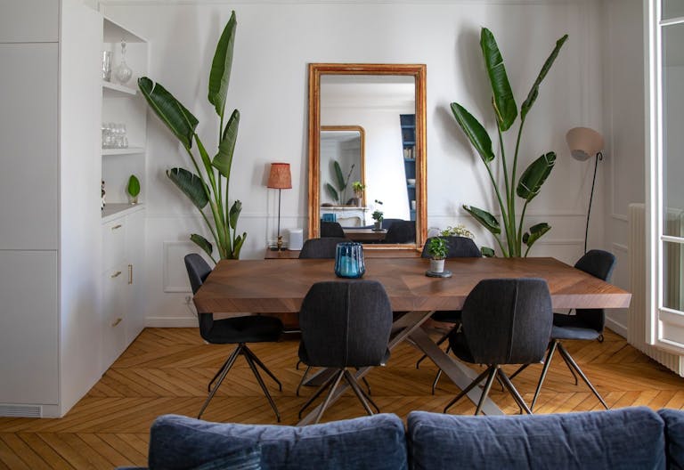 Bel appartement haussmannien avec balcon et vue tour Eiffel (max. 12 personnes) - Image 2