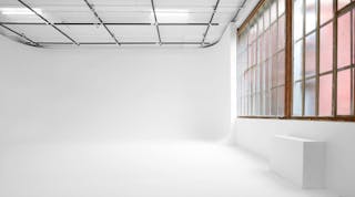 Studio Photo 20�me - Image 1