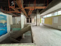 Bismarckstraße Retail Store - Image 3