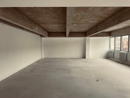 Studio Industriel tr�s Spacieux - Image 4