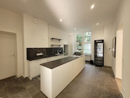 Versatile Art Space & Creative Hub Gallery - Image 14