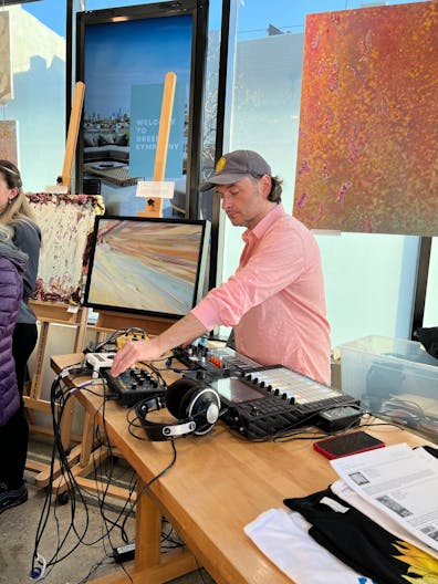 New building gallery space in Brooklyn - Image 4