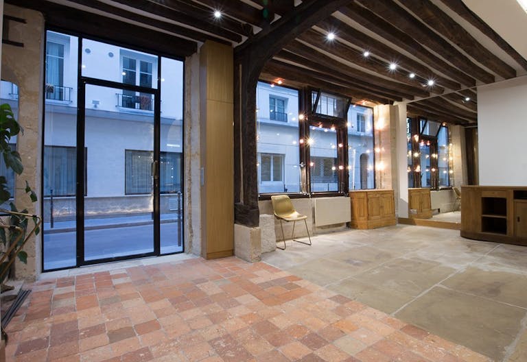 Charming Boutique near rue Saint-Honor� - Image 0