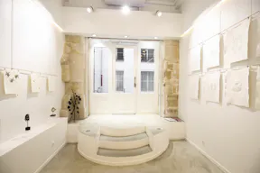 Classic Pop-Up Store in Rambuteau - Image 3