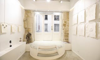 Classic Pop-Up Store in Rambuteau - Image 3