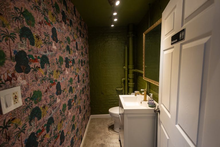 Bright Skylit Open Studio Space in Red Hook Brooklyn - Image 3