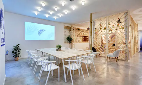 Espace atypique au centre de Marseille - Image 0