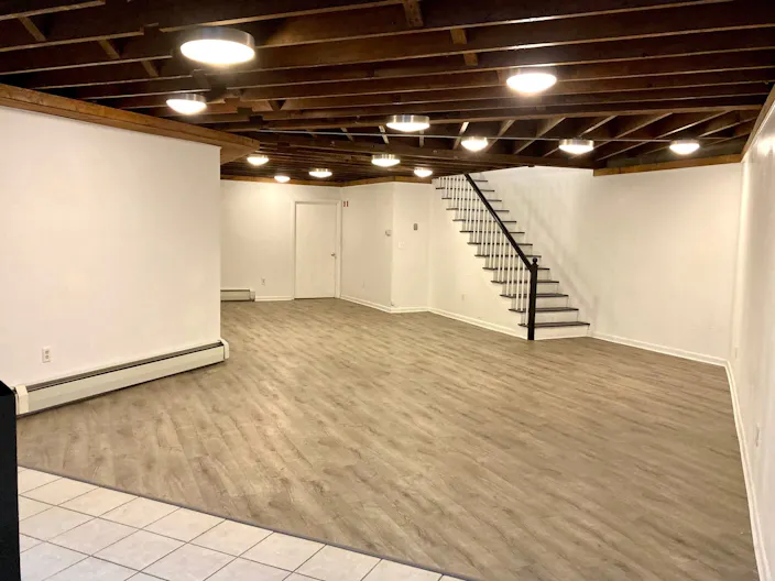 Biddeford Boutique Space - Image 2