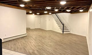 Biddeford Boutique Space - Image 2