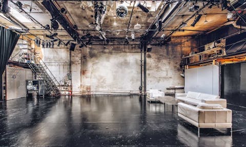 Industrial Pop-Up Space - Image 0