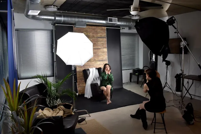 Downtown DC Studio Loft with Gorgeous Natural Light - Image 3