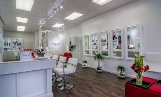 Bronx White Bar Counter Style Storefront - Image 5