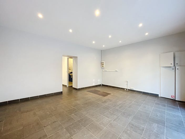 Pop Up Store - Rue de Charonne - Image 2