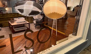 A modern retail space with attached garden and garden office - Image 6