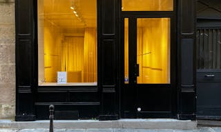 Magnifique Showroom rue Saint-Claude dans le Marais - Image 6