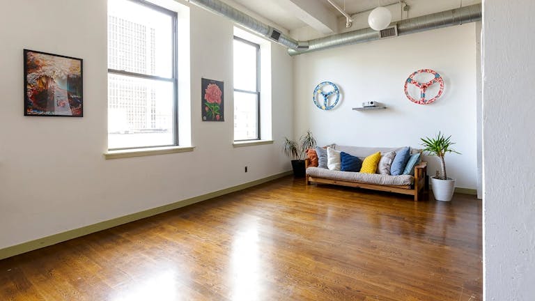 Boho Chic Studio Loft - Image 0