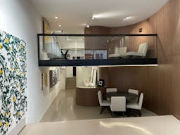 Galerie d'art contemporain atypique - Image 2