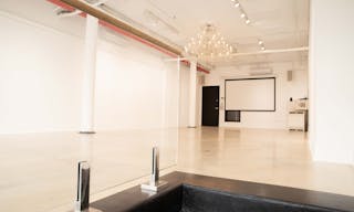 Chic East Williamsburg Space - Image 4