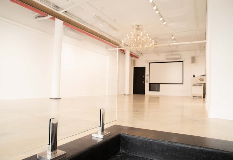 Chic East Williamsburg Space - Image 4