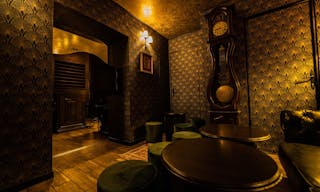 Retour dans le temps dans un magnifique Bar priv� - Image 5