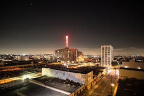 DTLA 12,000sf Rooftop with Gorgeous Skyline Views - Image 14