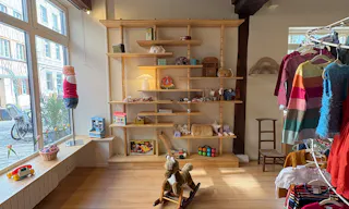 Charmante boutique de 40m2 dans le centre historique de Rouen, idéale pour un pop up store - Image 2
