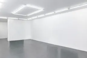 Galerie d'art au coeur du 7e arrondissement - Image 2