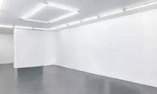 Galerie d'art au coeur du 7e arrondissement - Image 2