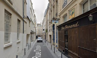 Saint Germain des Pres Boutique - Image 2