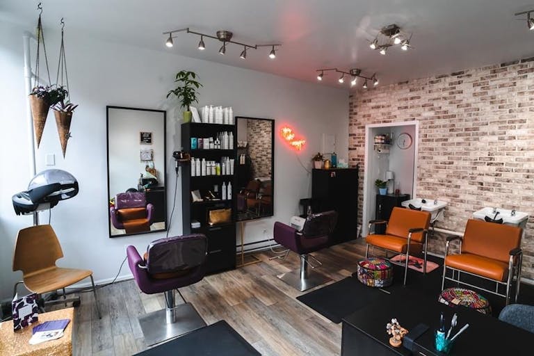 Boutique Salon in Crown Heights - Image 0