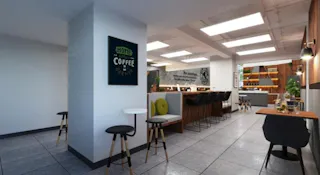 Manhattan Retail space - Image 2