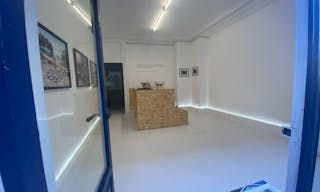Galerie and photographic studio paris 9th. - Image 6