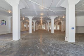 Unique open floor plan - Image 0