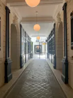 Classic Parisian apartment in the very center of Paris - Image 0