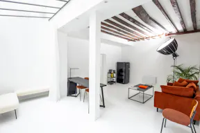 Studio dedicated to your creation in the Marais - Image 4