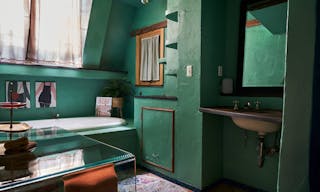 Mediterranean House with Rooftop Patio - Image 6