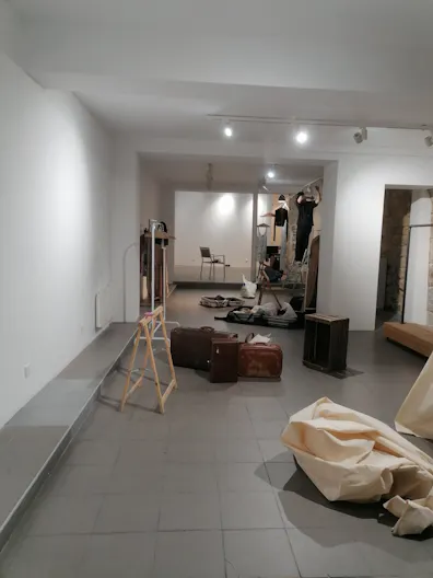 grande boutique beaux volumes au coeur de arts et m�tiers paris 3e - Image 2