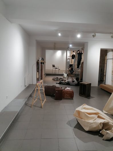 grande boutique beaux volumes au coeur de arts et m�tiers paris 3e - Image 2