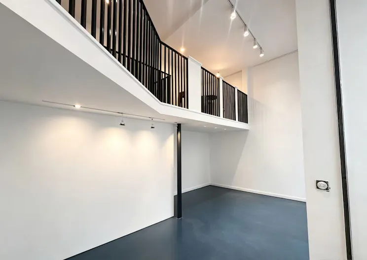 Galerie d’art élégante, idéale pour expositions et événements créatifs - Image 2