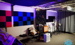 Grande River Disco Studio Photo Lounge & Recording Studio - Image 9