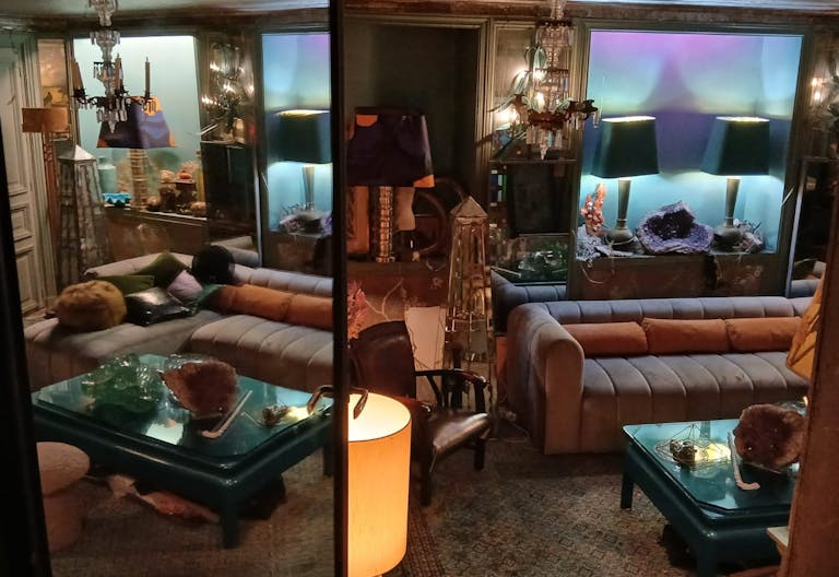 Exclusive and Versatile Event Space on Boulevard Saint-Germain - Image 1