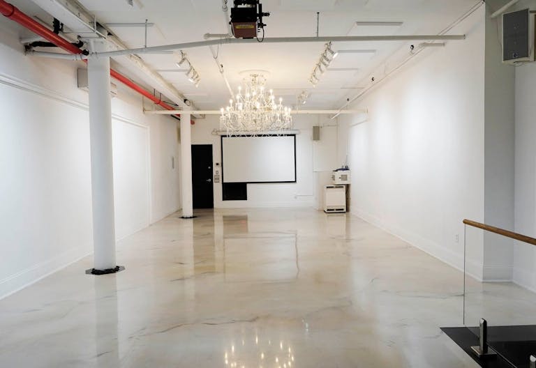 Chic East Williamsburg Space - Image 1