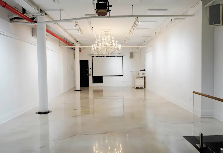 Chic East Williamsburg Space - Image 1
