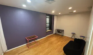 Entire Floor in SOHO with 2 extra rooms! - Image 14