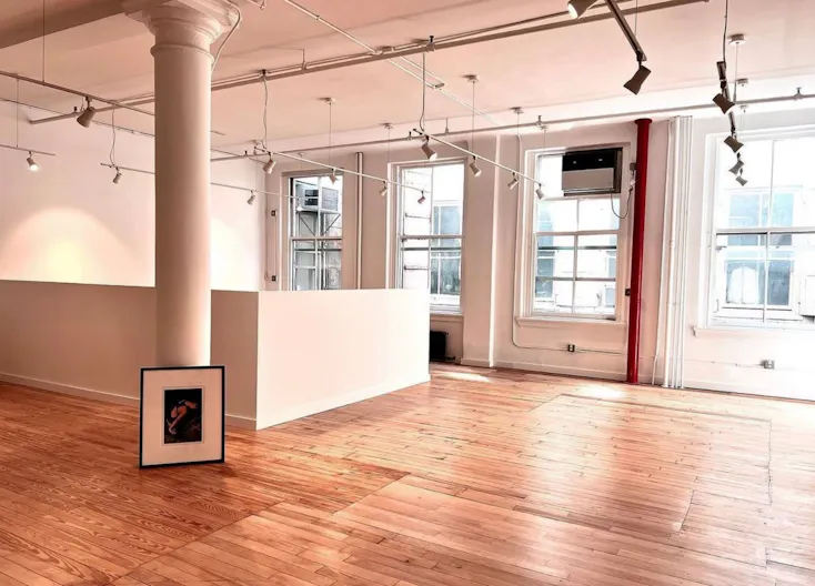 Beautiful Showroom Space in Heart of SoHo - Image 4