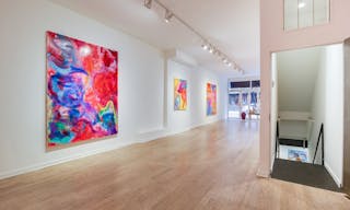 Wonderful Gallery in Bustling Lower East Side - Image 8
