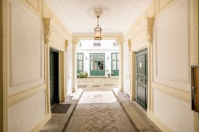 Charming showroom in le Marais - Image 2
