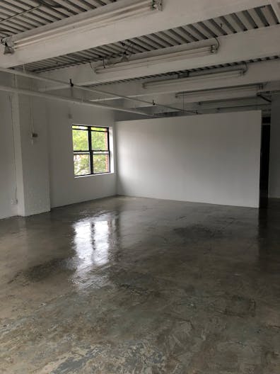 Beautiful Art Gallery in Queens - Image 4