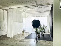 DTLA Multi Set Studio w/ AC, Free Lighting and Laser Beam - Image 9